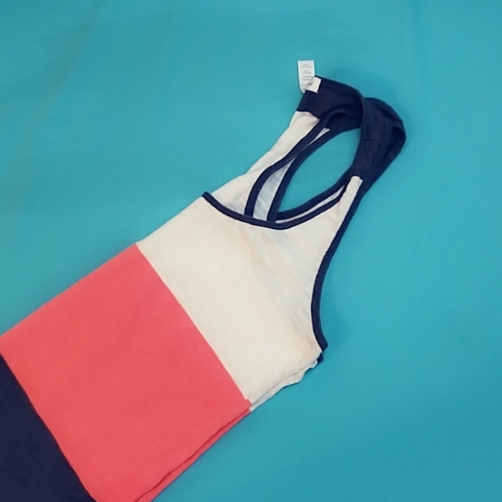 Ambiance Tank